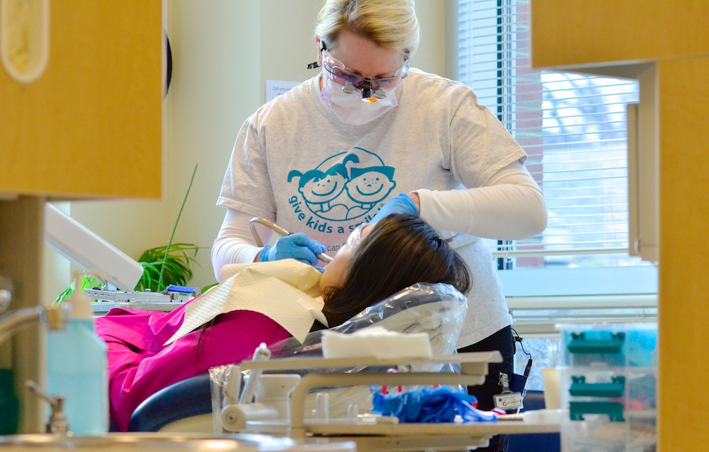 dental clinic for kids treating cavities in kids